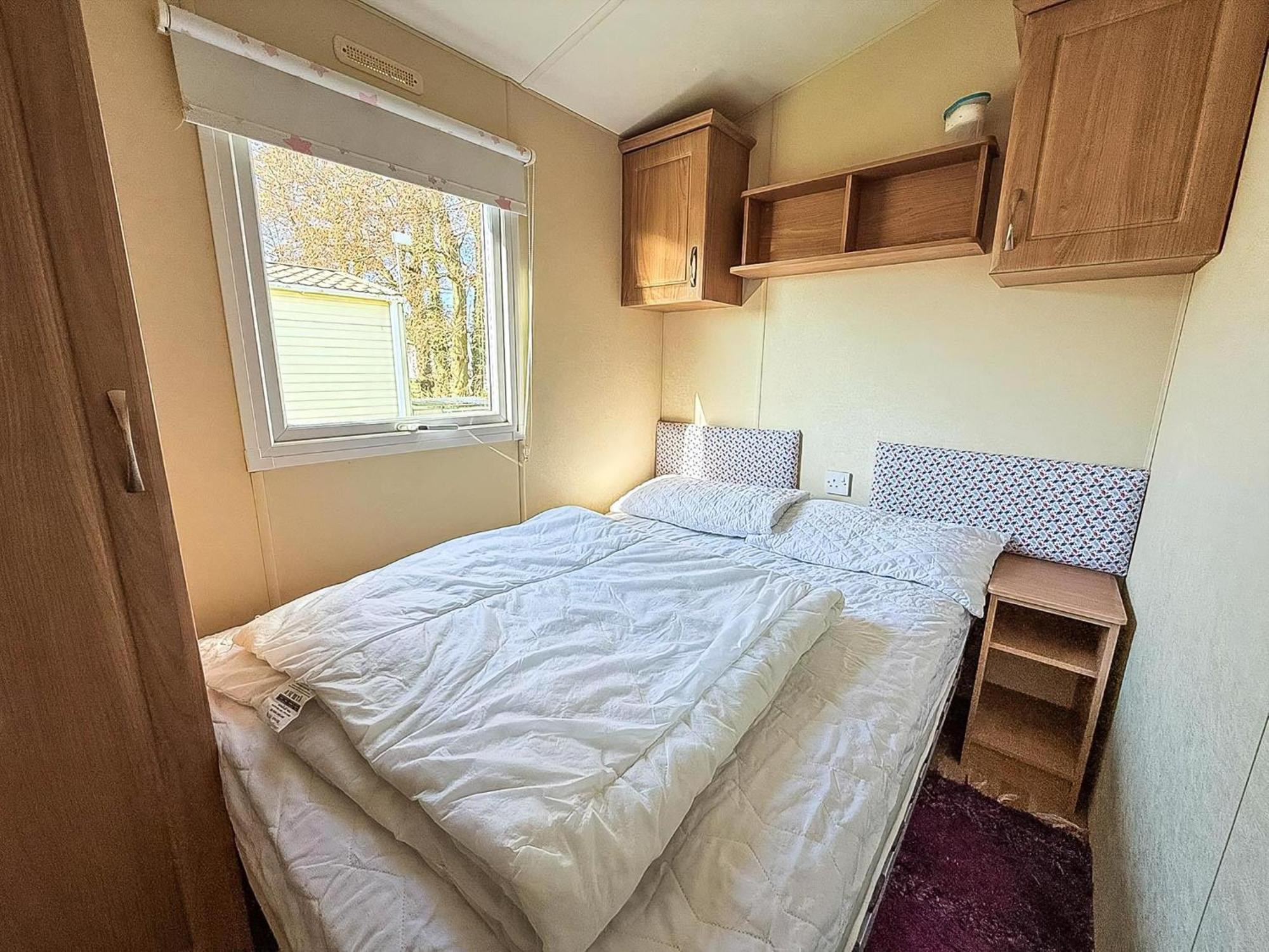 Caravan With Decking At Manor Park In Hunstanton, Sleeps 6 Ref 23045B Экстерьер фото
